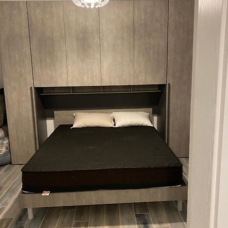 One Beautiful Bedroom Flat In Tal-Pietà Exterior foto